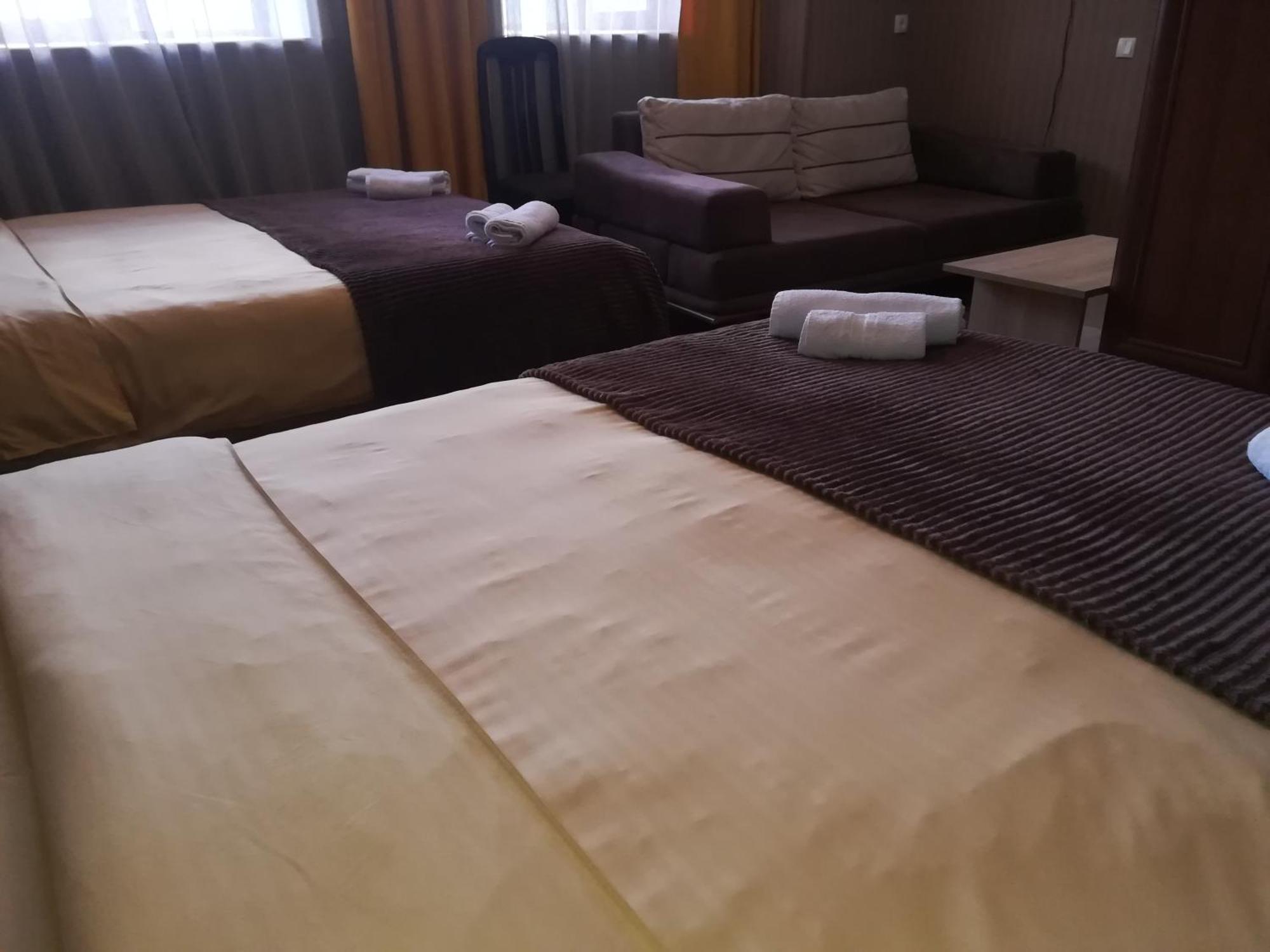Golden Gate Hotel Ахалцихе Екстериор снимка
